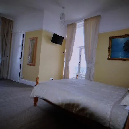 Guest house The Sandbeck Seafront *
