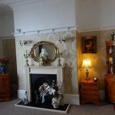 The Sandbeck Seafront Guest house *